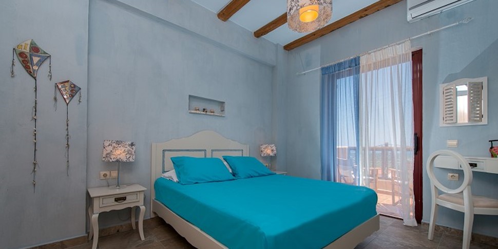 08 villa-azzurra - Amorosa Villas - Luxury Villas in Zakynthos Zante Greece
